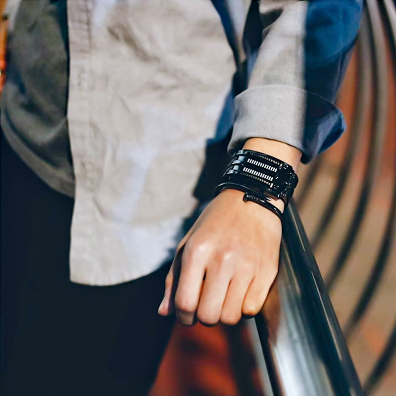 ⌚ ZDAJ 50 % POPUSTA! 🤓 Cyberpunk binarna LED ura – »Samo geeki jo razumejo« – futuristična, edinstvena in privlačna z modrim LED zaslonom 💙-SI