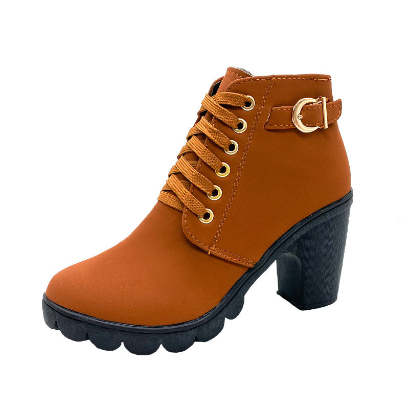Damskie buty na grubym obcasie