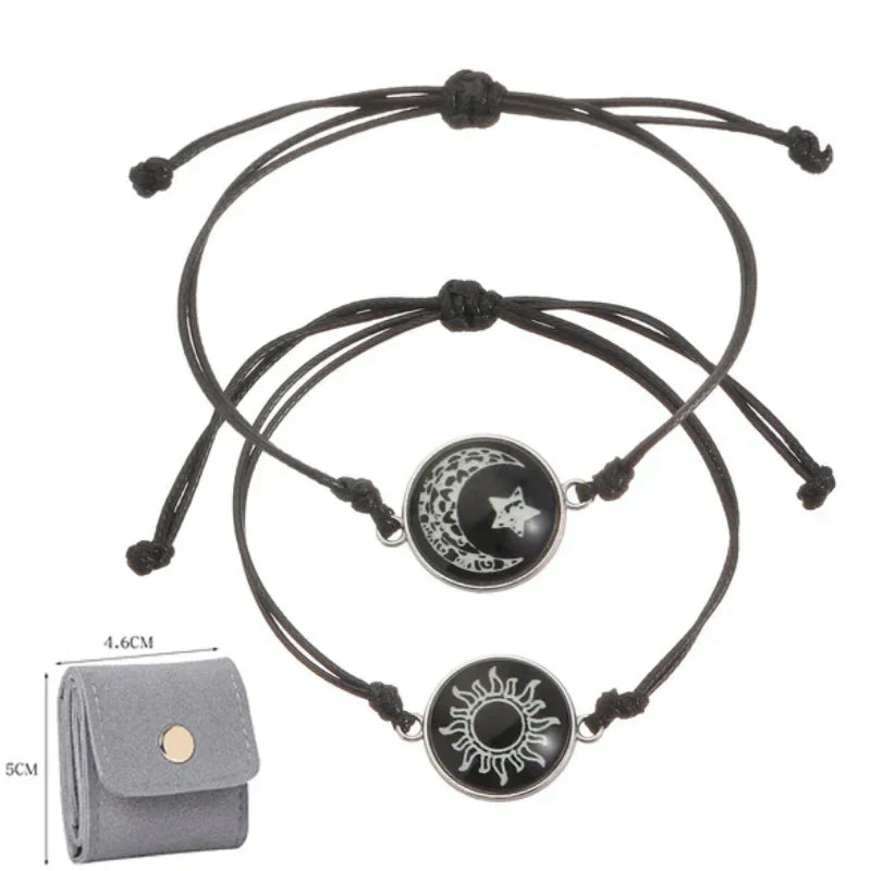 Слънце и Луна – Една душа. 💞 Гривни за двойки, които се свързват въпреки разстоянието.