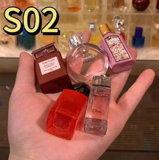 Zestaw mini perfum