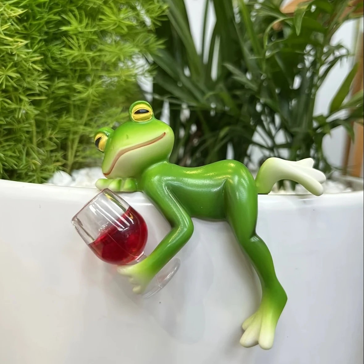 🔥 ГОРЕЩА РАЗПРОДАЖБА 🐸🍷 Висяща саксия за цветя – Жаба