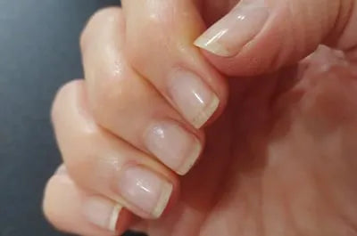 Profesionalus nagų priežiūros buteliukas-LT