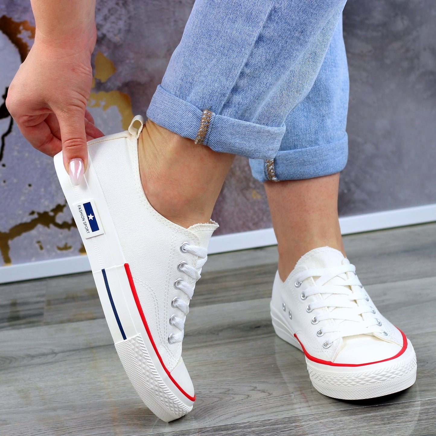 БЕЛИ ГЛАДКИ ТЕКСТИЛНИ ДАМСКИ КЕСОВЕ FASHION