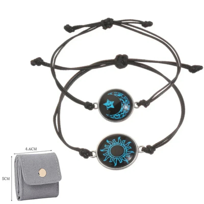 Слънце и Луна – Една душа. 💞 Гривни за двойки, които се свързват въпреки разстоянието.