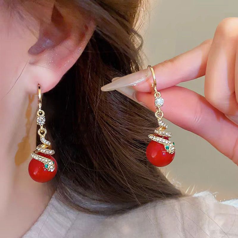 🐍Specjalna oferta noworoczna🎀 Kolczyki z pozłacanej perły w kształcie węża