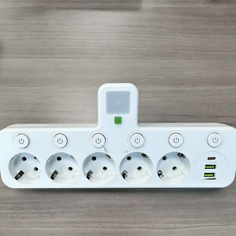 ⚡Интелигентен захранващ кабел с USB портове (EU щепсел)