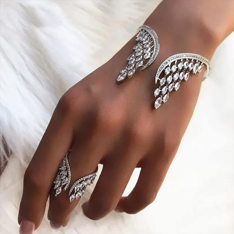 🕊️ Conjunto de joyas con alas de ángel: anillo y pulsera | Aleación hipoalergénica, en caja de regalo – Pago contra entrega 🔥-ES